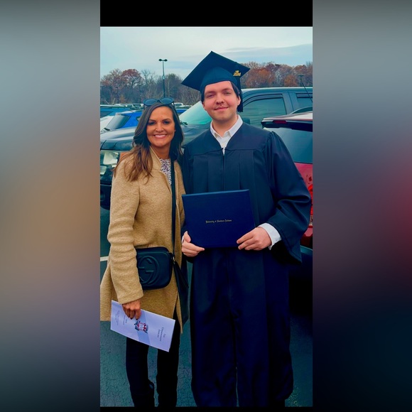 Meet your Posher, Heather - Picture 10 of 12